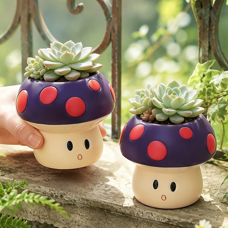 Gardening Tools Cute - وعاء نباتات عصارية من الراتنج على