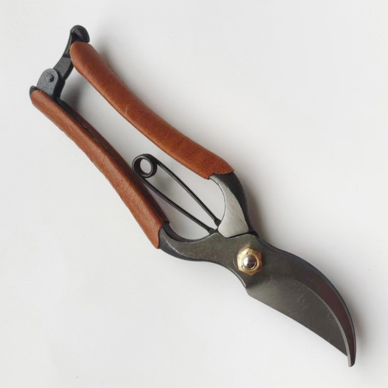 اليدوية تزوير مقص البستنة توفي - مراجعة Gardening Tools Japanese وسعره