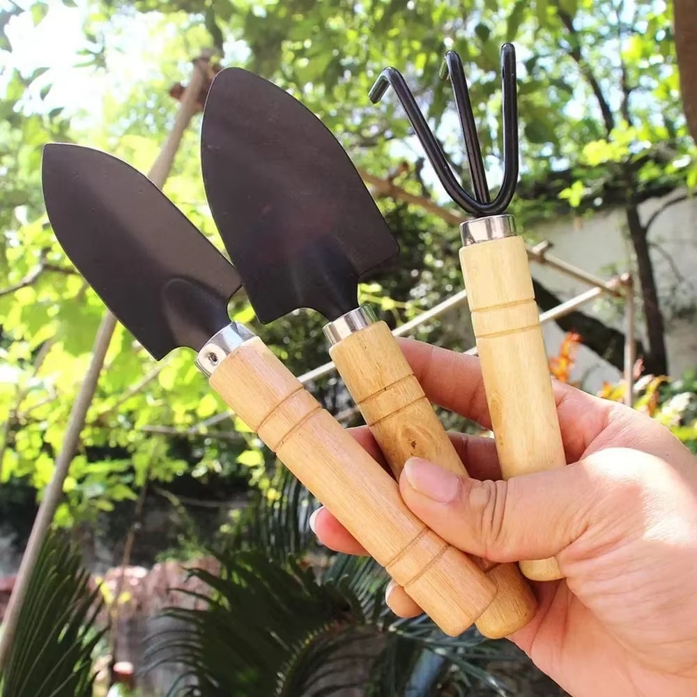 مجموعة أدوات حدائق صغيرة مكونة - مراجعة Gardening Tools Sale وسعره