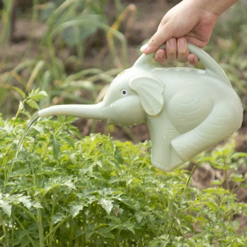 لطيف الفيل - على شكل علب سقي P - مراجعة Gardening Tools Cute وسعره